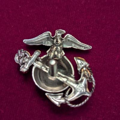 Sale Photo Thumbnail #2692: USMC Sterling Eagle Globe & Anchor Cap Badge #21