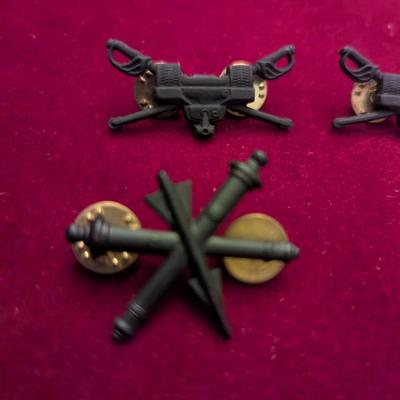 Sale Photo Thumbnail #2704: Army Artillery Pin - Officer Armored Cavalry Badge - Quartermaster Black Subdued Collar Insignia #22
