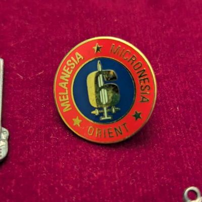 Sale Photo Thumbnail #2725: Vintage Military Insignia Pins #26