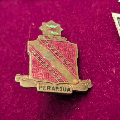 Sale Photo Thumbnail #2726: Vintage Military Insignia Pins #26