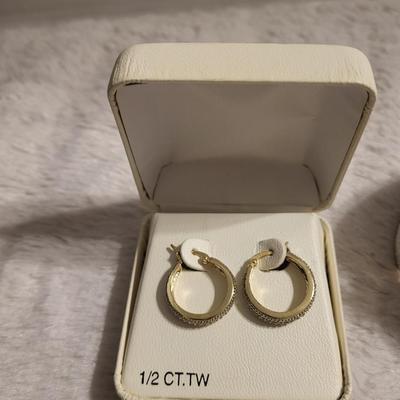 Rhinestone and silver tone jewelry