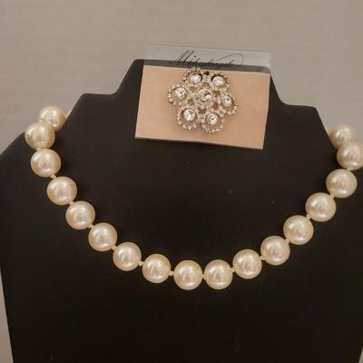 Monet necklace, Ring size 7 1/2, Stella and Dot earrings.