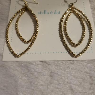 Monet necklace, Ring size 7 1/2, Stella and Dot earrings.