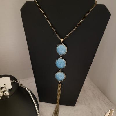 Southwestern style jewelry