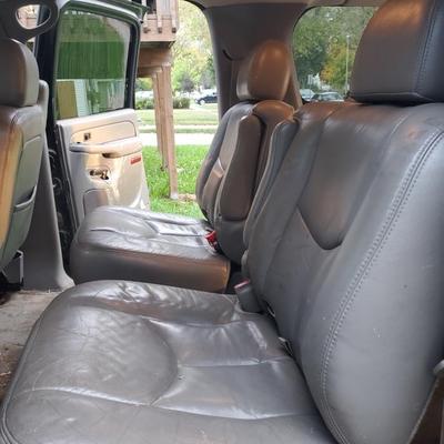 Sale Photo Thumbnail #7: 2004 chevy suburban z71. Mechanic special. Runs. Drives. does not stop. Will need to be trailered from the 25th st s and main ave area of Fargo.  
Sold as is.  Break Line broke and was unable to fix due to hand surgery.  Boxes in the back are the break li
