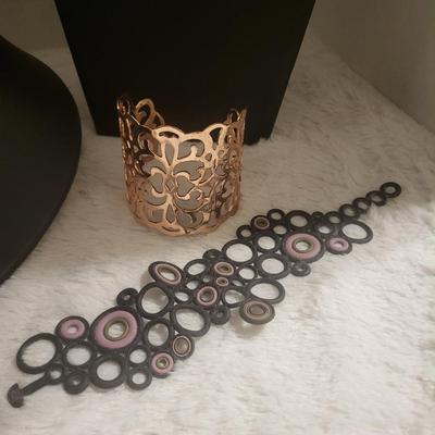 Primitive style jewelry