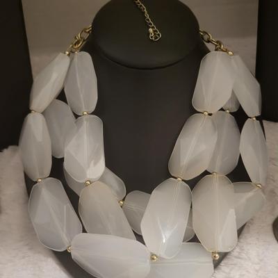 Unique, earthy style jewelry