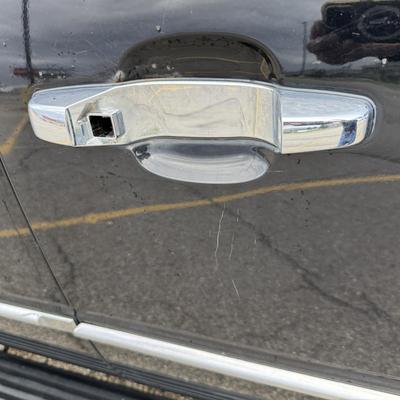 Sale Photo Thumbnail #34: 270k actual miles. Vehicle was used as a vehicle to and from work. It was used to haul some small trailers and a boat occasionally. Has auto start with 3 keys and 2 remotes. 1 key will need to be programmed. 
Repairs made in 2025-
New battery
New Starter
