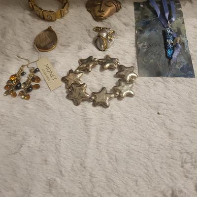 Variety of jewelry, Monet earrings