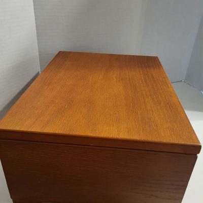 Lovely jewelry box with a key