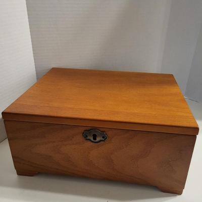 Lovely jewelry box with a key