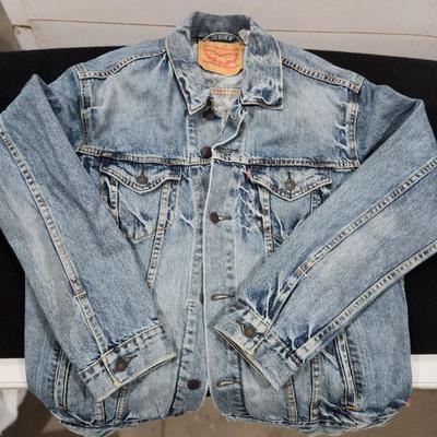 Vintage Levi's Jacket Mens Large Blue Type 3 Light Wash Western 90s Denim
