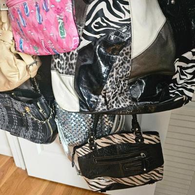 Sale Photo Thumbnail #398