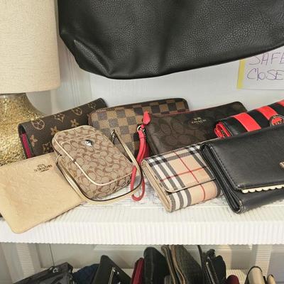Sale Photo Thumbnail #505