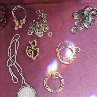 Sale Photo Thumbnail #515