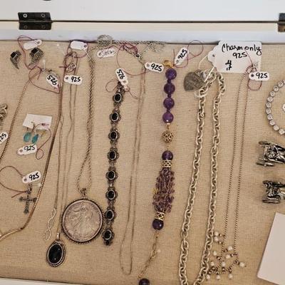 Sale Photo Thumbnail #781