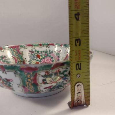 Sale Photo Thumbnail #264: Antique 'Rose Medallion' Chinese Porcelain Bowl- Approx 6 3/8" in Diameter.  Stamp on bottom- please see all pictures.