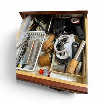 kitchen Drawers Full of Assorted Items