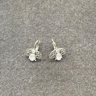Sale Photo Thumbnail #511: Wings have a open-lattice design. For pierced earrings.