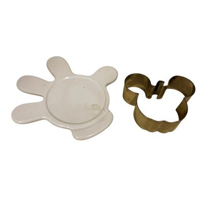 Mickey Mouse Kitchen Items Lot