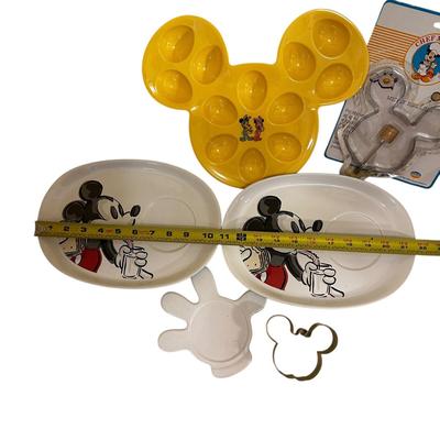 Mickey Mouse Kitchen Items Lot