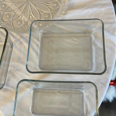 Assorted Clear Glass Cooking Dishes