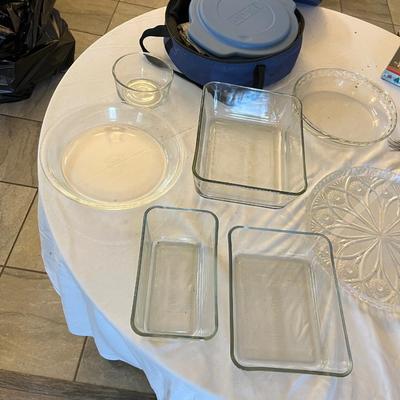 Assorted Clear Glass Cooking Dishes