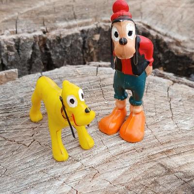 Vintage Walt Disney Goofy & Pluto bobble heads