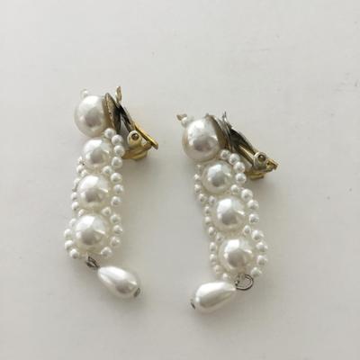 White beaded dangle clip on vintage earrings