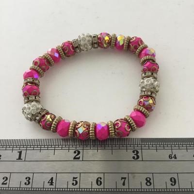 Light pink beaded stretchy beautiful bracelet