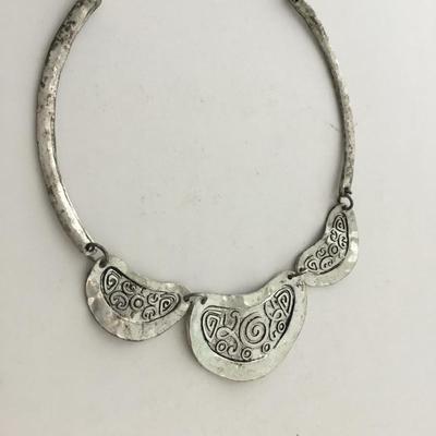 Vintage choker silver tone necklace