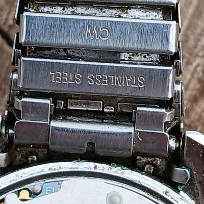 Timex Indiglo WR 30Mwatches for parts or repair -