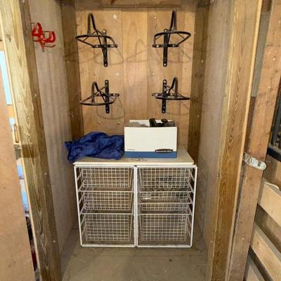 BN3 Tack closet