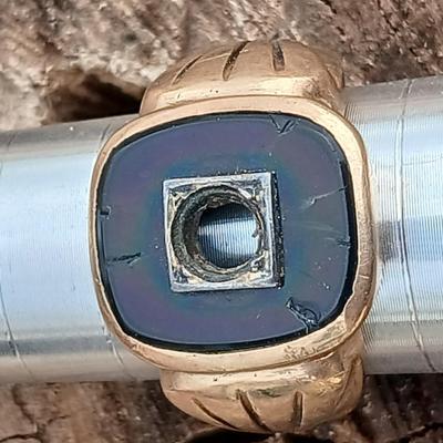 Vintage Size 7.5 men's Onyx ring marked 12 - and two vintage collectible tie clips - Balfour pickup truck & Swank blue gemstone