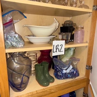 LR2-Misc vases