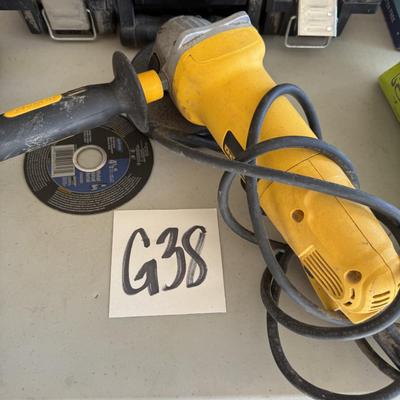 G38-Dewalt sawzall
