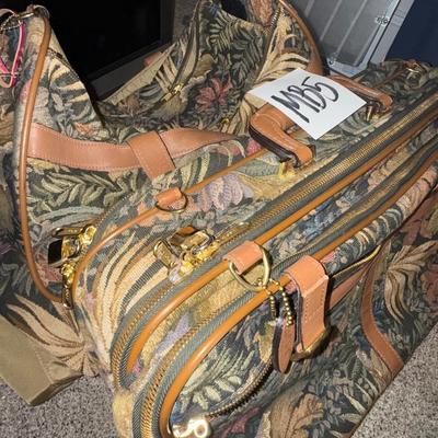 MB5-Luggage