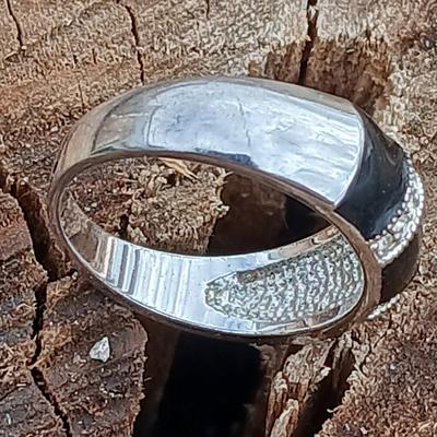 Vintage unmarked ring Size 9