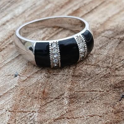 Vintage unmarked ring Size 9