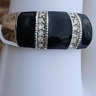 Vintage unmarked ring Size 9