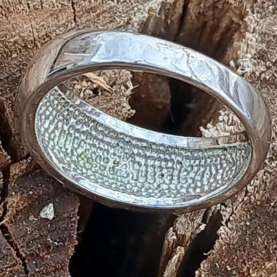 Vintage unmarked ring Size 9