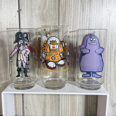 LOT 71B: McDonald's Collectible Glasses: Camp Snoopy, The Great Muppet Caper & More