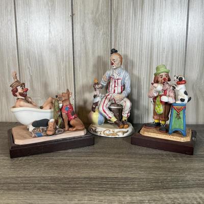 LOT 75B: Clowns w/ Pets: Lego & Ron Lee Sculptures