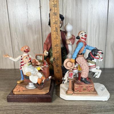LOT 76B: Ron Lee Clown Sculptures w/ Musical Hobo Clown Sculpture