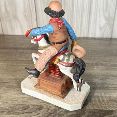 LOT 76B: Ron Lee Clown Sculptures w/ Musical Hobo Clown Sculpture