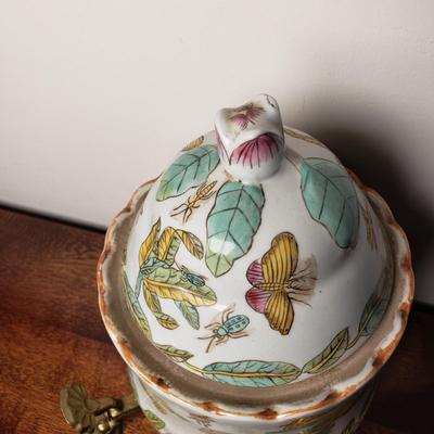 LOT 96L: Large Ceramic Hand Painted Monkey & Chinoiserie Porcelain Lidded Jar on Brass Stand