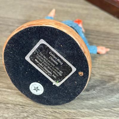 LOT 123B: Ron Lee Clown Car Sculpture w/ 2 Musical Clown Figures: Police & Fire