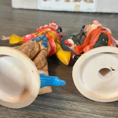 LOT 124B: Vintage Depose Italian Clown Figures, Simple Spinning Clown Toys, Carousel House Bank & More