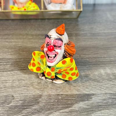 LOT 125B: Set of 12 Artefice Ottanta Hand Made Italian Clown Heads in Mirrored Display Case