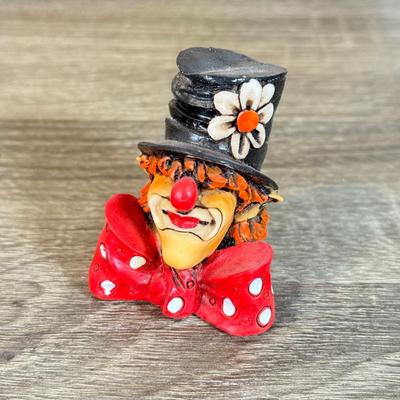 LOT 125B: Set of 12 Artefice Ottanta Hand Made Italian Clown Heads in Mirrored Display Case